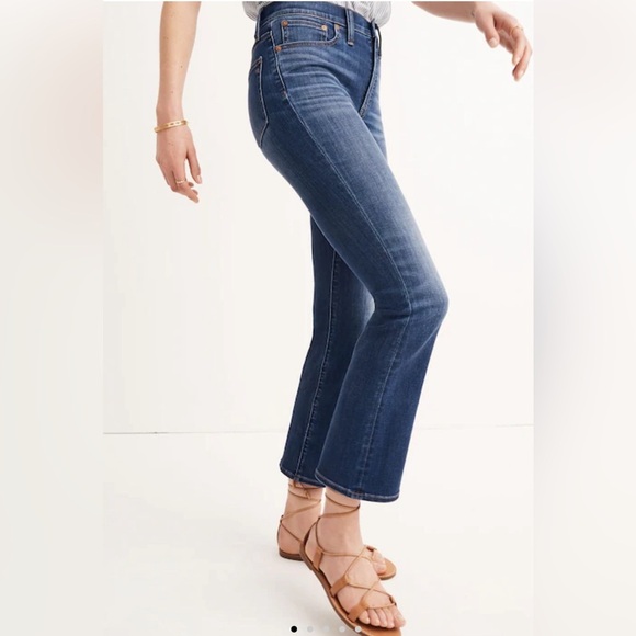 Madewell Cali Demi-Boot Jeans in Danny Wash: TENCEL™ Denim Edition size 24 - Picture 7 of 7